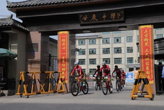 "骑"迹教练李江珍